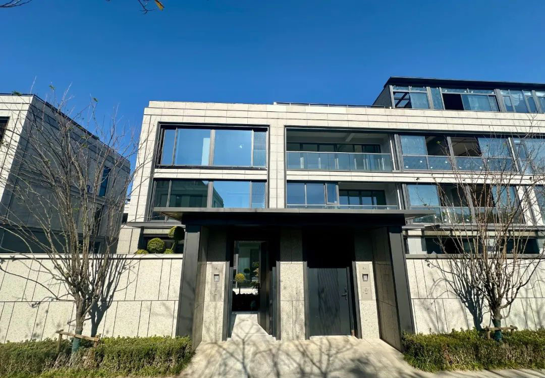 案例分享 | 隽永雅奢，豪奢生活艺术美学，Silkric斯克瑞和birficent布菲特在别墅中的应用